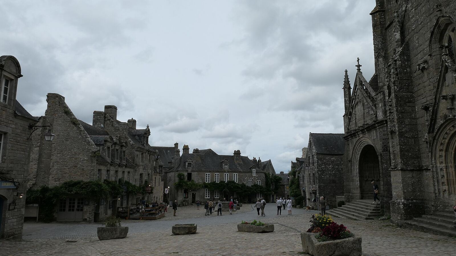 Locronan